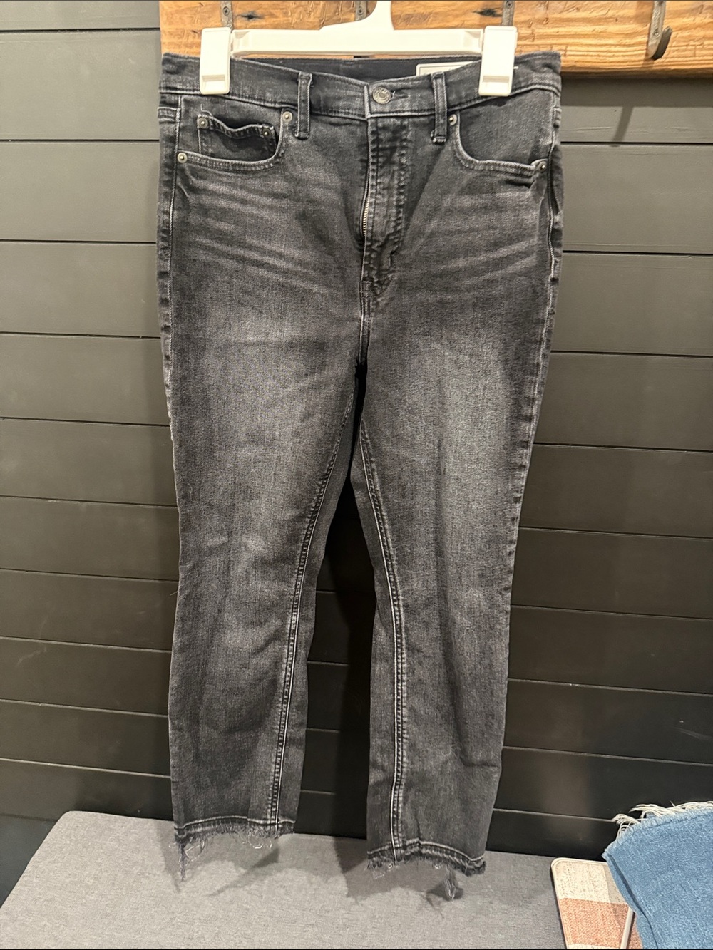 GAP Women's Washed Black/Gray Straight Jeans